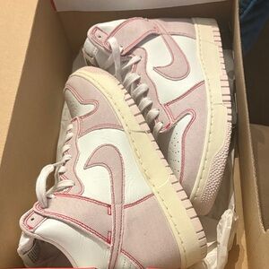 New Nike Dunk Hi 1985 - Summit White and Barely Rose